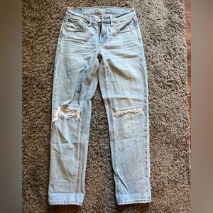 American eagle mom jeans